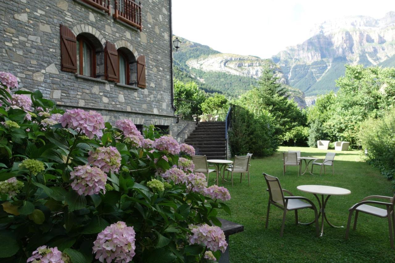 Hotel Abetos Torla-Ordesa Exterior photo